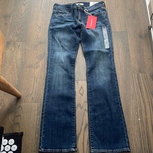 NWT lucky brand 00 jeans mid rise boot!